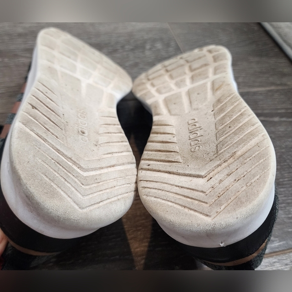 Adidas Cloudform Shoes - Picture 6 of 6